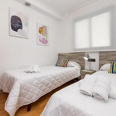 Apartman 1st Line Mascarat Beach- Solarium Terrace & Pool