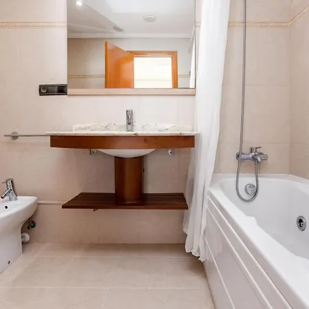 Apartman 1st Line Mascarat Beach- Solarium Terrace & Pool *